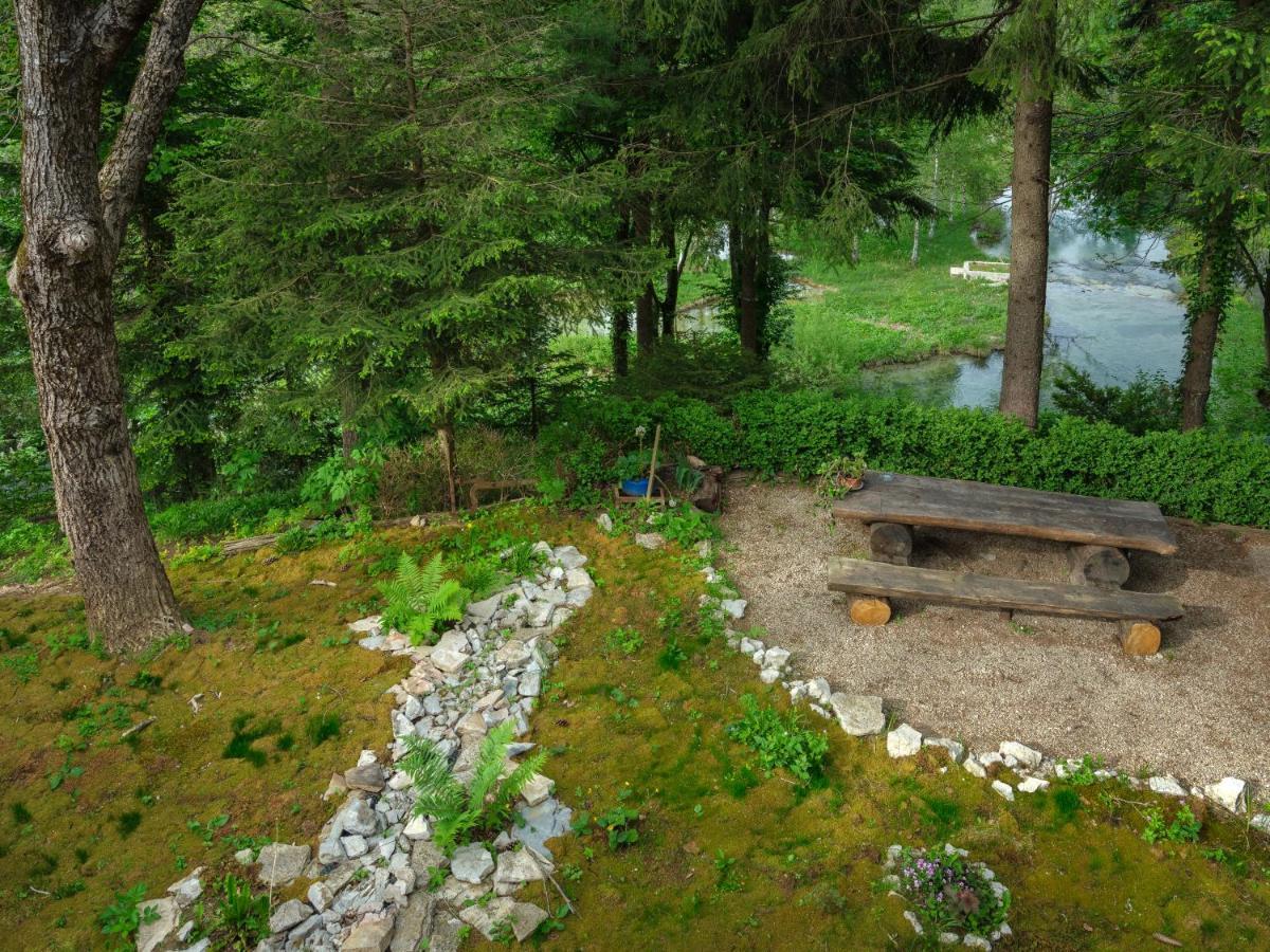 Yeti Cabin Plitvica selo Exterior foto